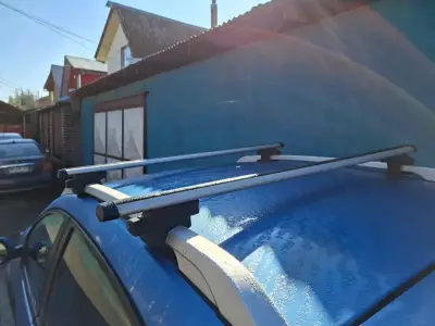 Barras para portaequipaje de auto - miniatura 4