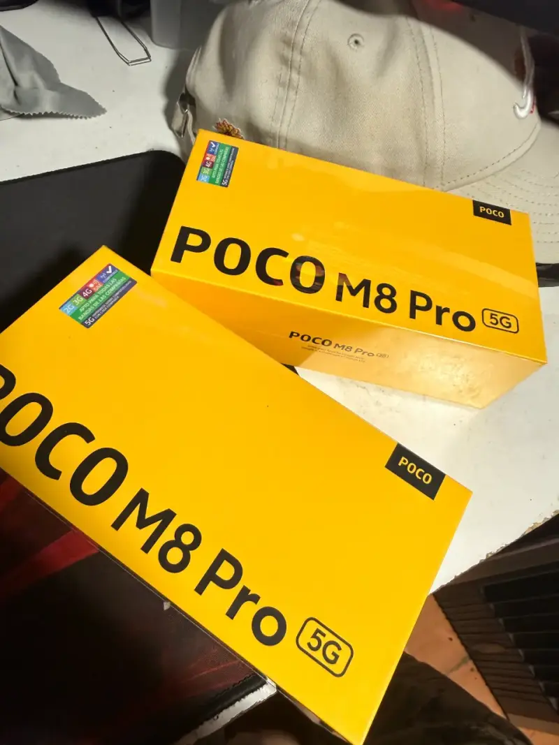 POCO M8 Pro 5G nuevo - 1
