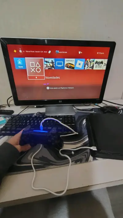 PlayStation 4 con Mando original - miniatura 4