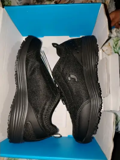 Zapatillas negras clínica antideslizantes - miniatura 1