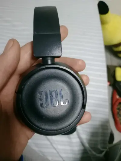 Auriculares jbl negros - miniatura 2