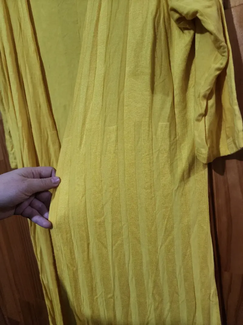 Cardigan amarillo largo - Marca IO - 2
