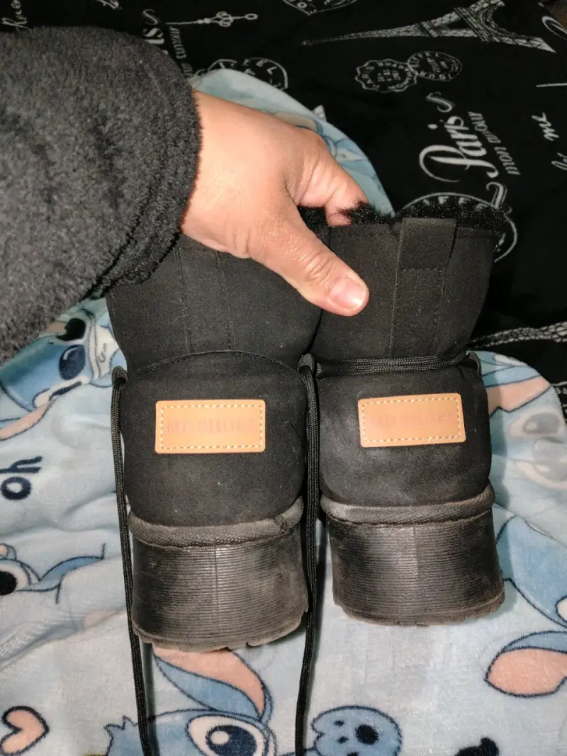 Botas negras con forro interior - 2