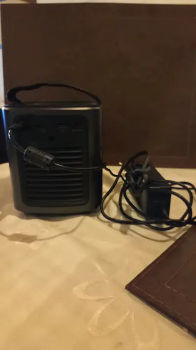 Proyector portátil Nebula - miniatura 3