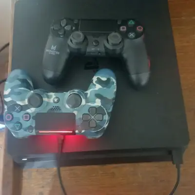 PS4 - miniatura 4
