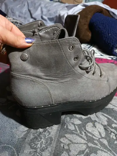 Botines gris de plataforma - miniatura 1
