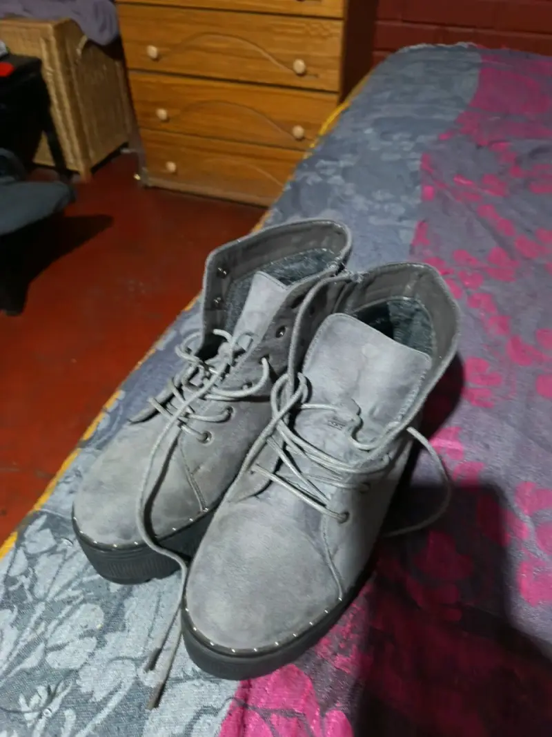 Botines gris de plataforma - 4