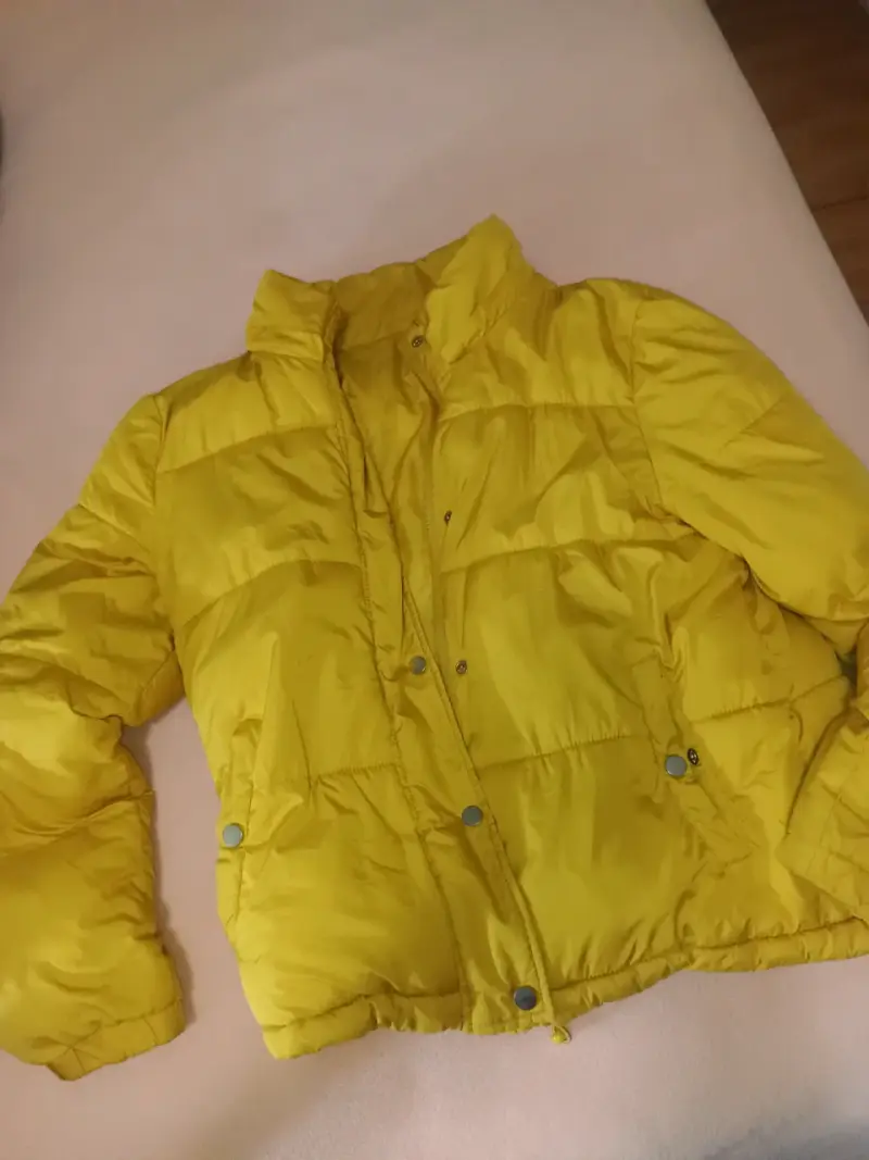 Chaqueta acolchada amarilla - 1