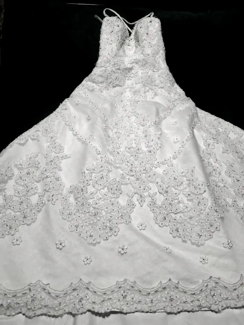 Vestido de novia con encaje - 5
