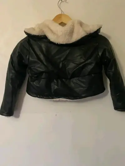 Chaqueta negra con forro interior - miniatura 3