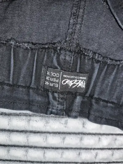 Shorts de denim negro - miniatura 2