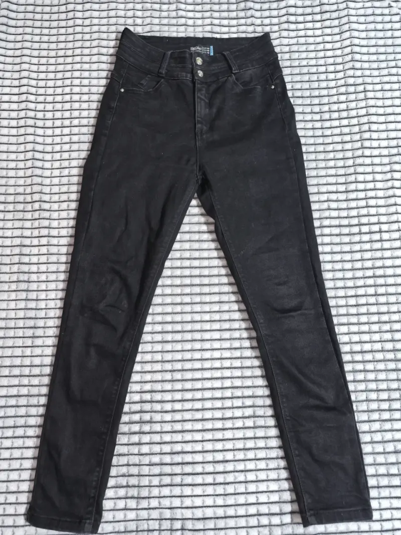 Jeans negros de mujer - 1