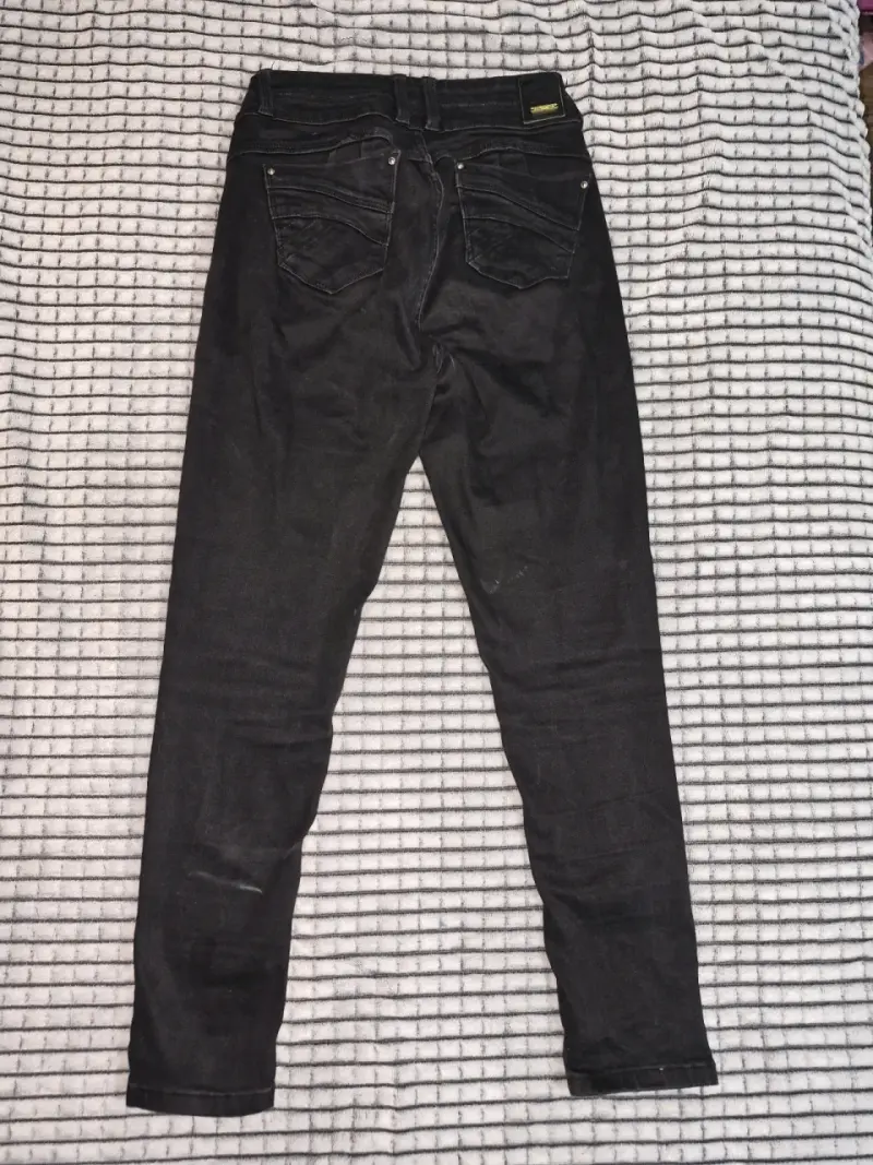 Jeans negros de mujer - 2