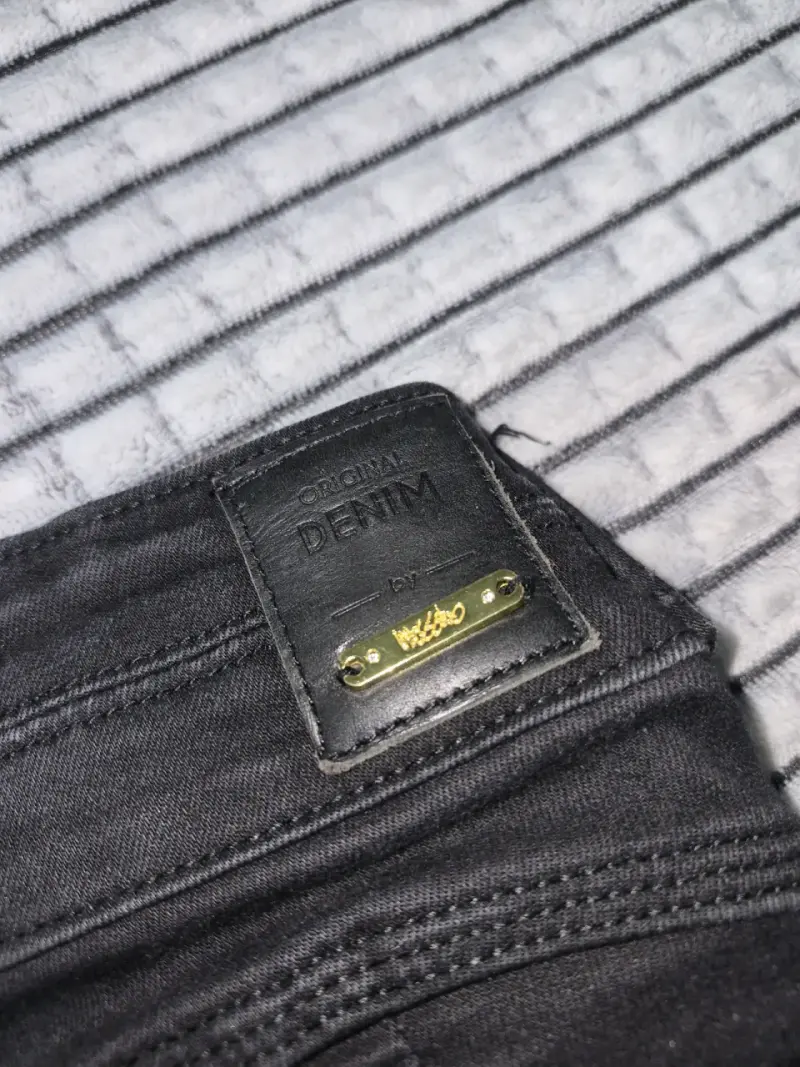 Jeans negros de mujer - 5