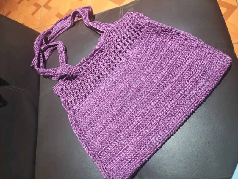 Bolso tejido morado