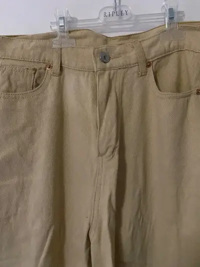 Pantalón beige casual talla L - miniatura 2