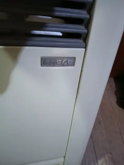 Calefactor a gas Emege - miniatura 1