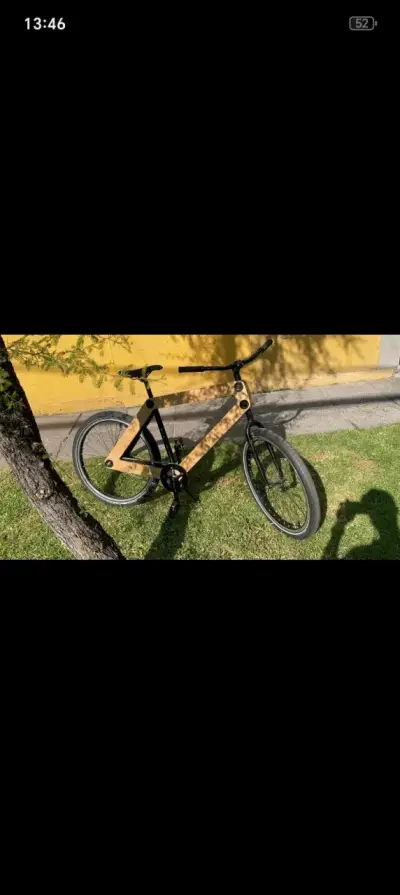Bicicleta de montaña ligera - miniatura 1