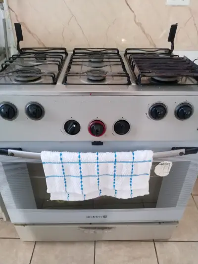Cocina a gas Sindelen - miniatura 1