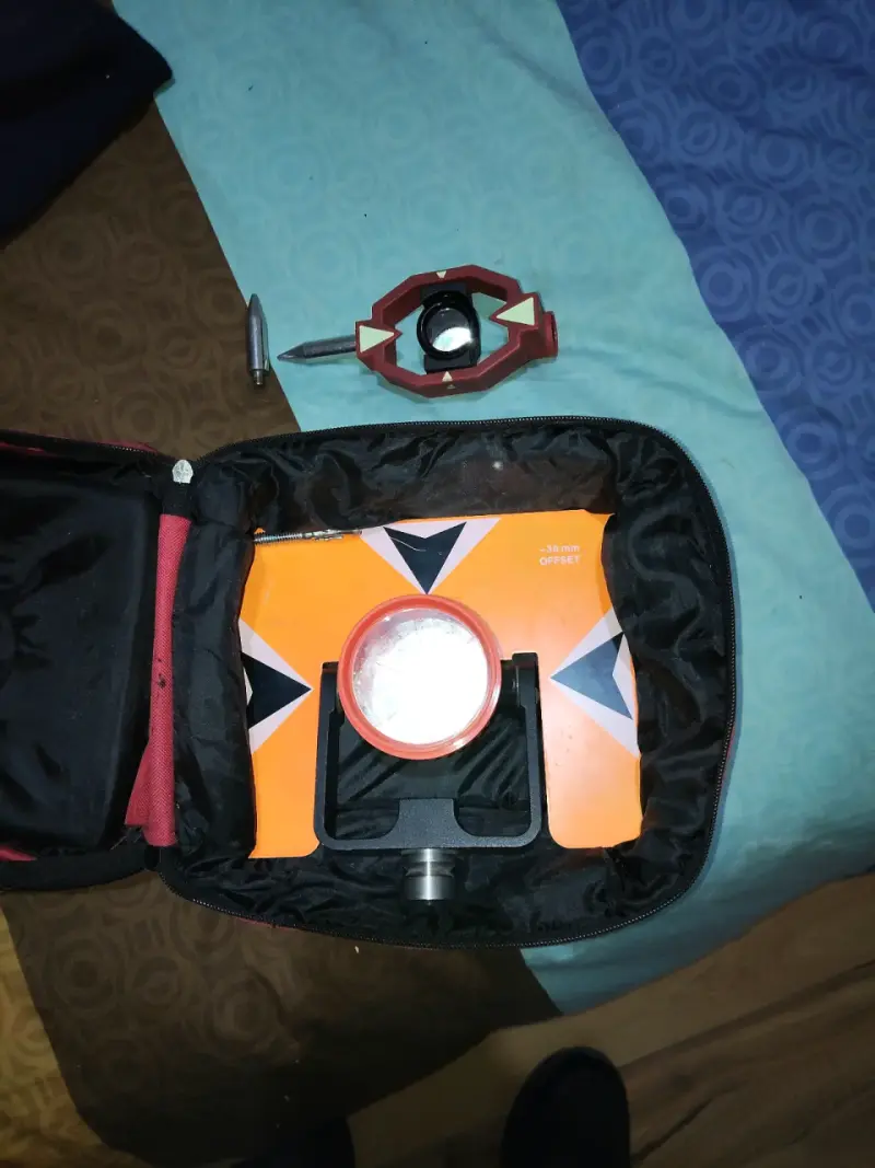 Prisma de topografía con estuche - 3
