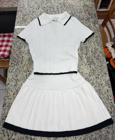 Conjunto falda y top blanco - miniatura 1