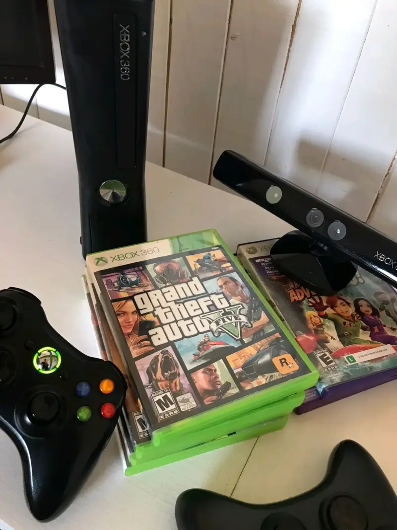 Consola Xbox 360 con juegos - 5