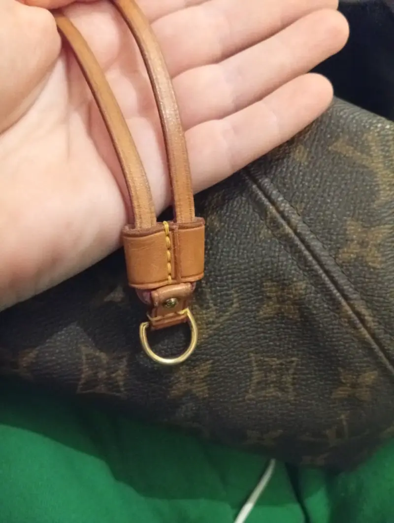 Bolso Neverfull MM de Louis Vuitto - 4