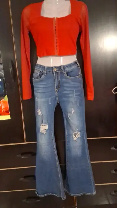 Jeans acampanados desgastados mujer - miniatura 1