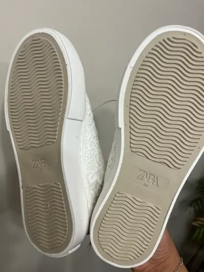 Zapatillas Zara blancas, nuevas 31 - miniatura 4