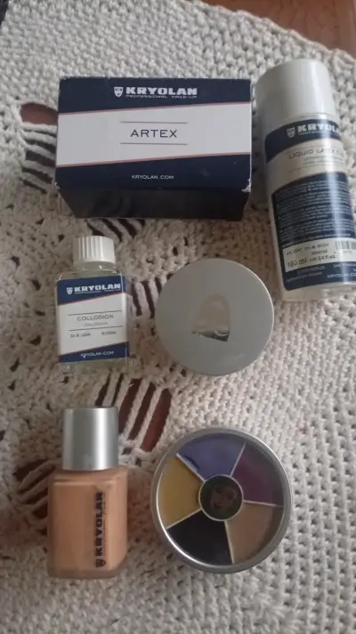 Set maquillaje Kryolan profesional - miniatura 1