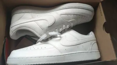 Zapatillas Nike Court Vision Blancas - miniatura 1