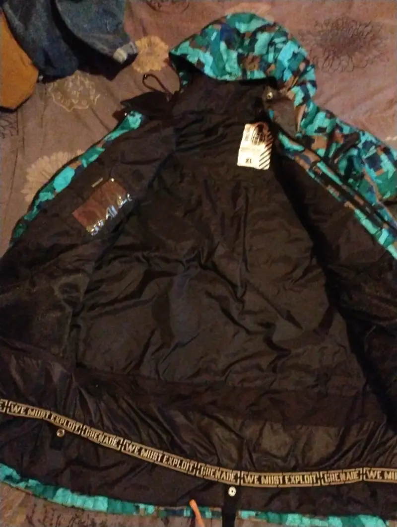 Parka camuflada con capucha TALLA XL - 3