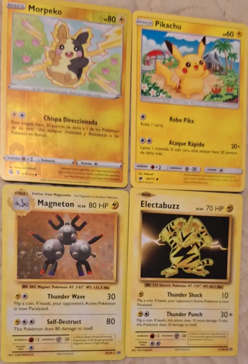 Cartas Pokémon Morpeko y Pikachu - 1
