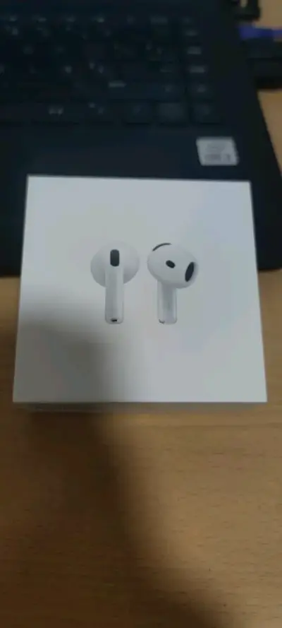 AIRPODS 4 NUEVOS EN CAJA - miniatura 1