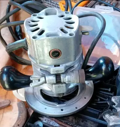 Ruteadora Black and Decker VINTAGE AMERICANA - miniatura 1