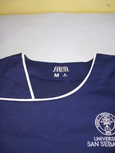 Uniforme enfermeria USS talla M - miniatura 3