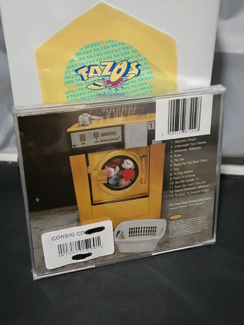 CD Shakira Laundry Service Nuevo - 2