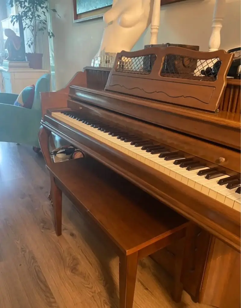 Piano impecable - 3