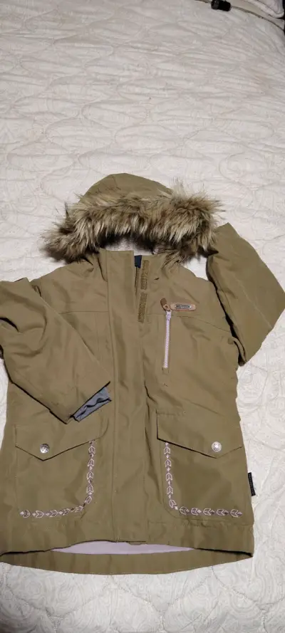 Parka verde con capucha de pelo - miniatura 1