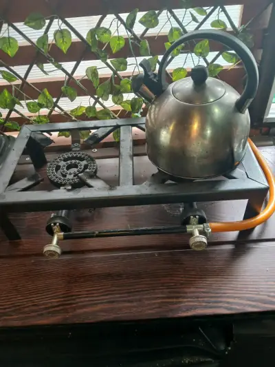 Cocina a gas portátil - miniatura 1