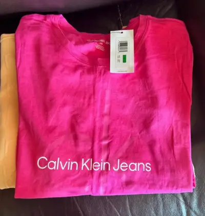 Polera Calvin Klein rosada - miniatura 2