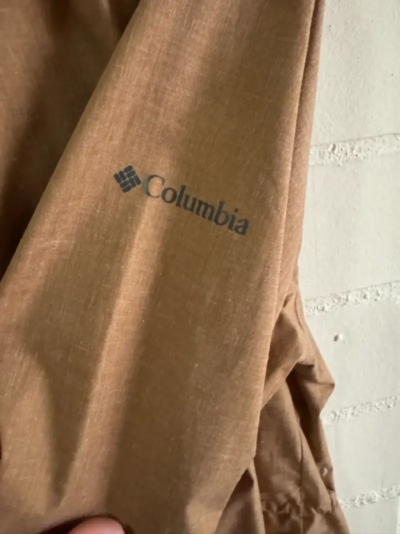 Chaqueta Columbia corta viento café - 2