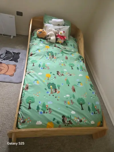 Cama montesori infantil de madera 1 plaza - miniatura 1