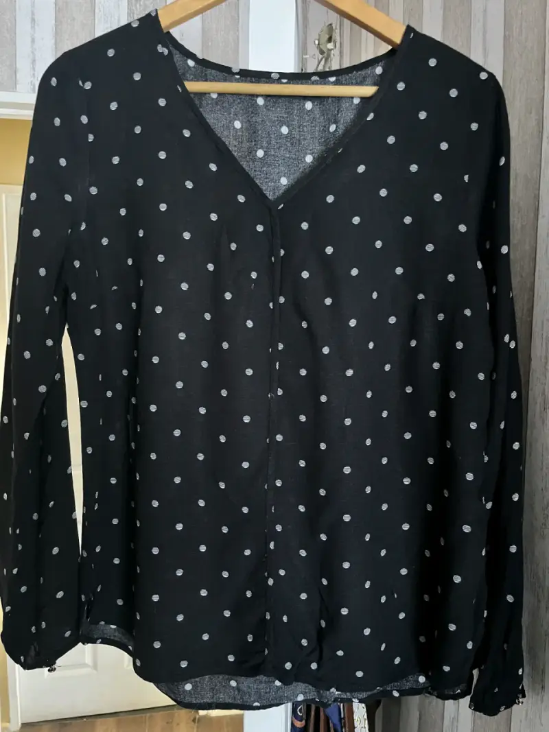 Blusa estampada blanca y negra - 3