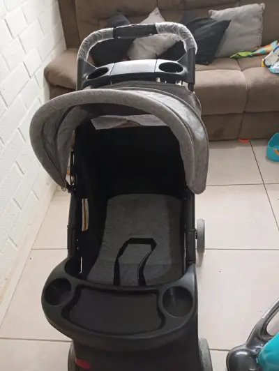 Coche de paseo más silla huevo - miniatura 2
