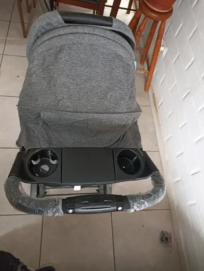 Coche de paseo más silla huevo - miniatura 3