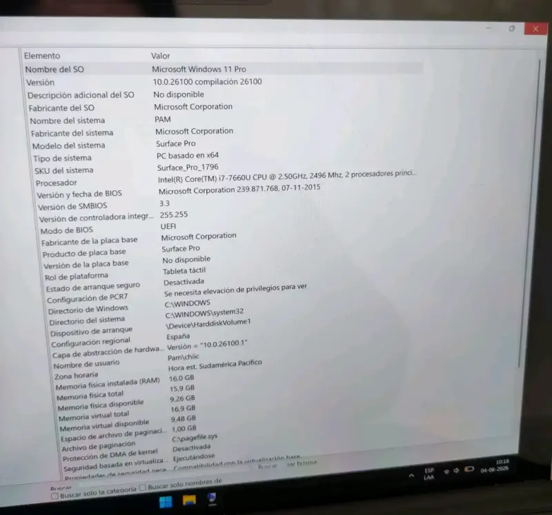 Microsoft Surface Pro 5 - Intel Core i7, 16GB RAM, - 2