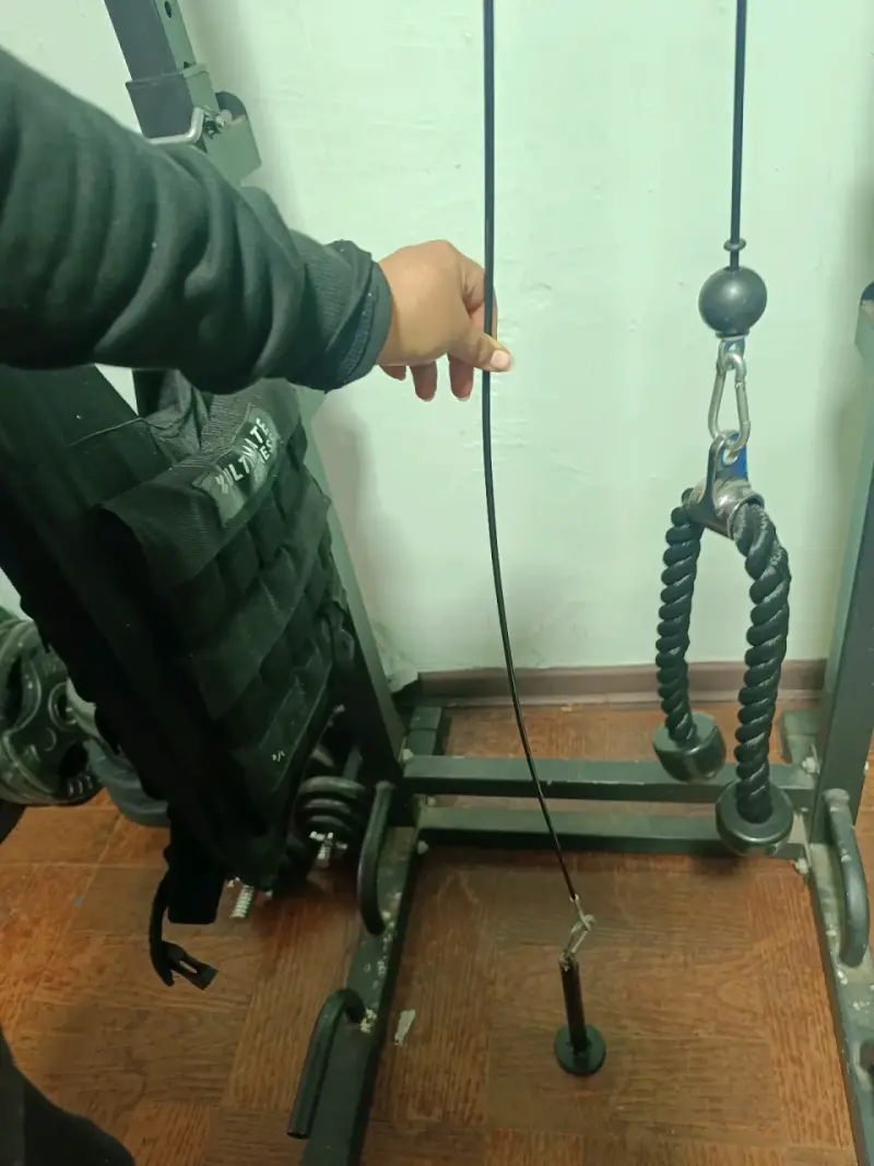 Sistema de poleas para musculación - 2