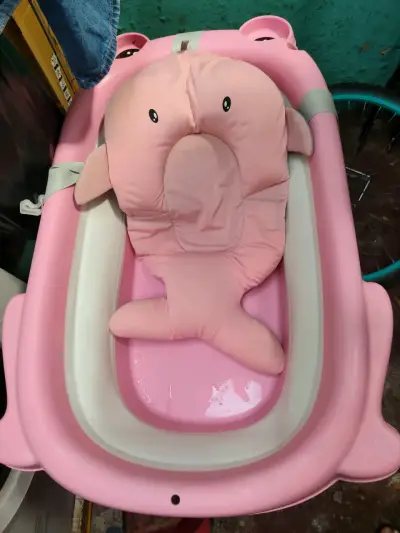 Tina de baño para bebé rosa - miniatura 1