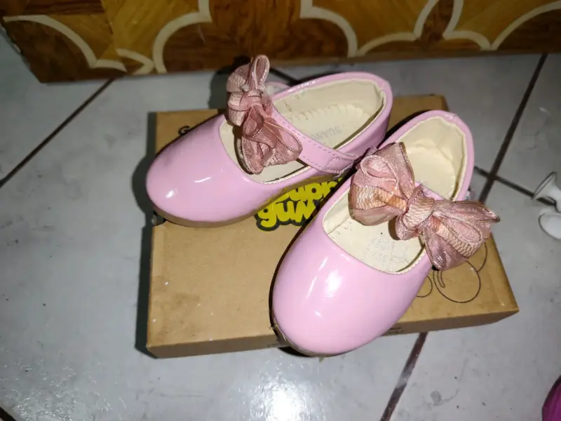 Zapatos rosados para bebé rosado - 2